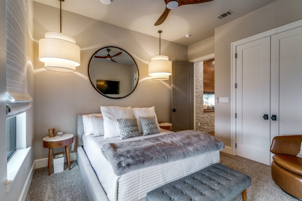 Guest bedroom at El Regalo