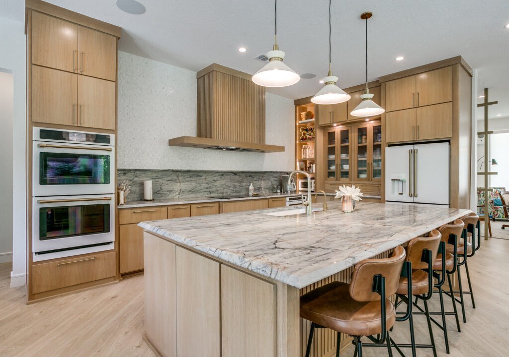 Custom home kitchen by Edge Crew