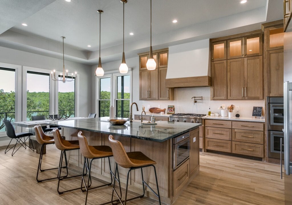 Custom home kitchen by Edge Crew