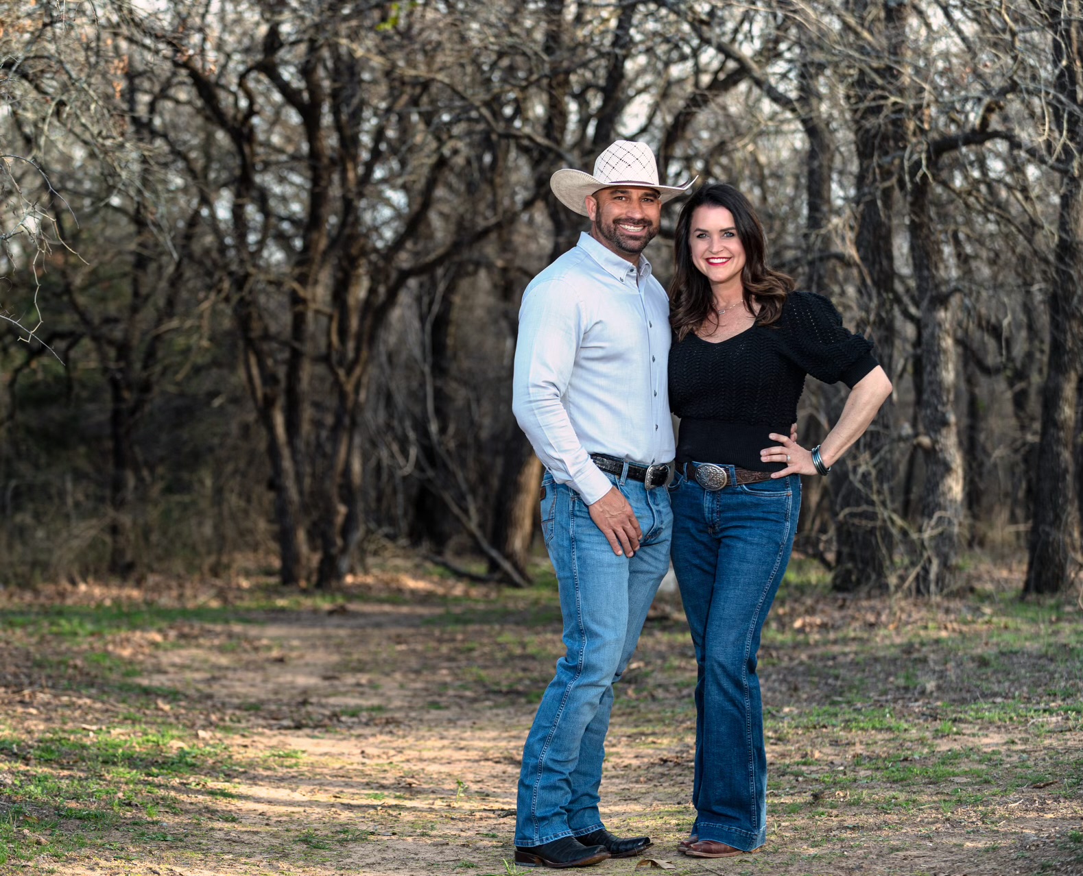 Jonathan and Michelle Cortez together outdoors